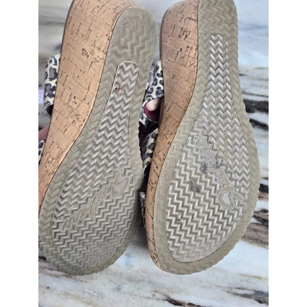 Skechers Luxe Foam Leopard Print Wedge Sandals Womens 10 Tan Black 32964